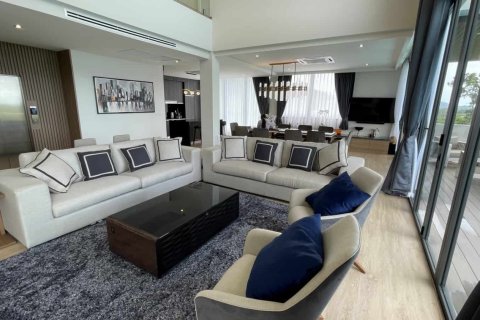 5 bedrooms Villa in Layan Beach, Thailand No. 2015 12