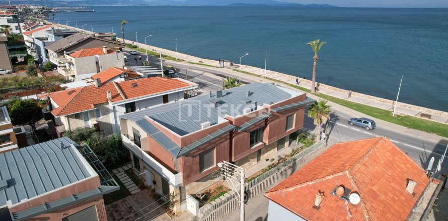 5 chambres Villa à Izmir, Turkey No. 113732