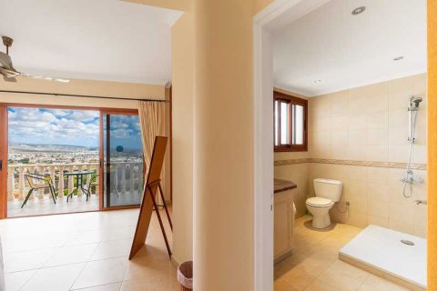 4 bedrooms Villa in Pegeia, Cyprus No. 30855 16