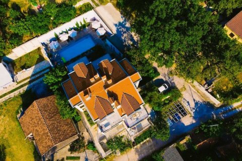 2 bedrooms Apartment in Kotor, Montenegro No. 104753 16