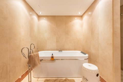 3 bedrooms Properties in Dinh An, Vietnam No. 27319 6