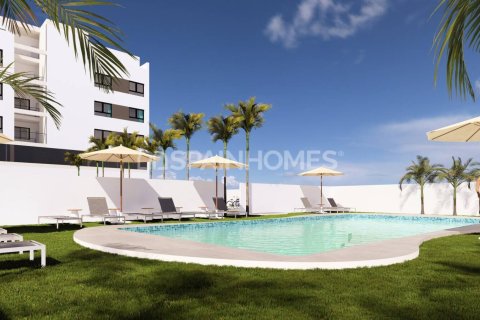 2 bedrooms Penthouse in Villajoyosa, Spain No. 124095