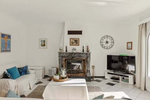 4 dormitorios House en Antibes, France No. 69849 3