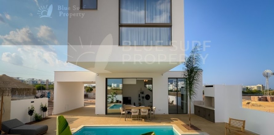 3 bedrooms Villa in Protaras, Cyprus No. 36543
