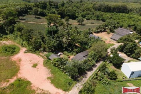 11200m² Land en Mai Khao, Thailand No. 95698 9