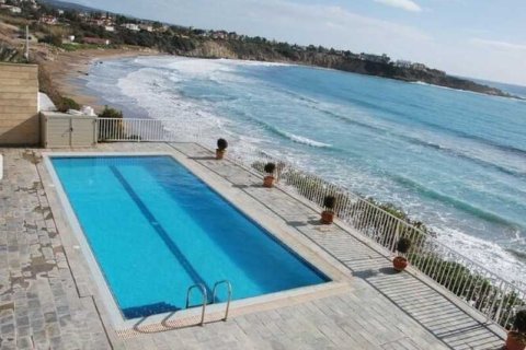 7 bedrooms House in Pegeia, Cyprus No. 100709 1