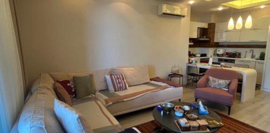 3 rooms Appartement à Mahmutlar, Turkey No. 95532
