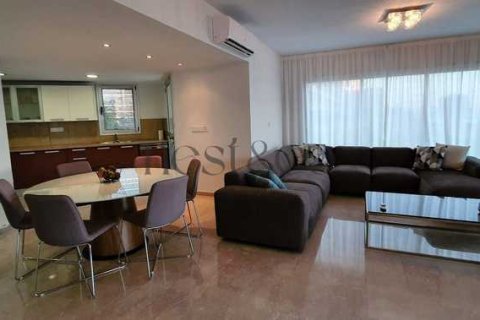 3 dormitorios Apartment en Germasogeia, Cyprus No. 76045 7