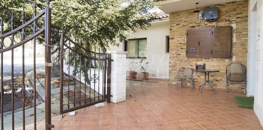 4 bedrooms Villa in Pera Pedi, Cyprus No. 81723