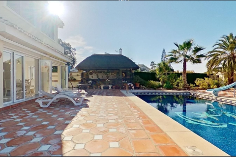 3 bedrooms Villa in Dong Giang, Vietnam No. 92371 4