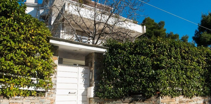 9 rooms Building in Nea Erythraia, Greece No. 56684