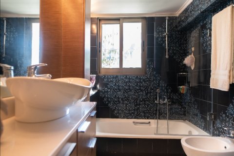 9 rooms Building in Nea Erythraia, Greece No. 56684 26