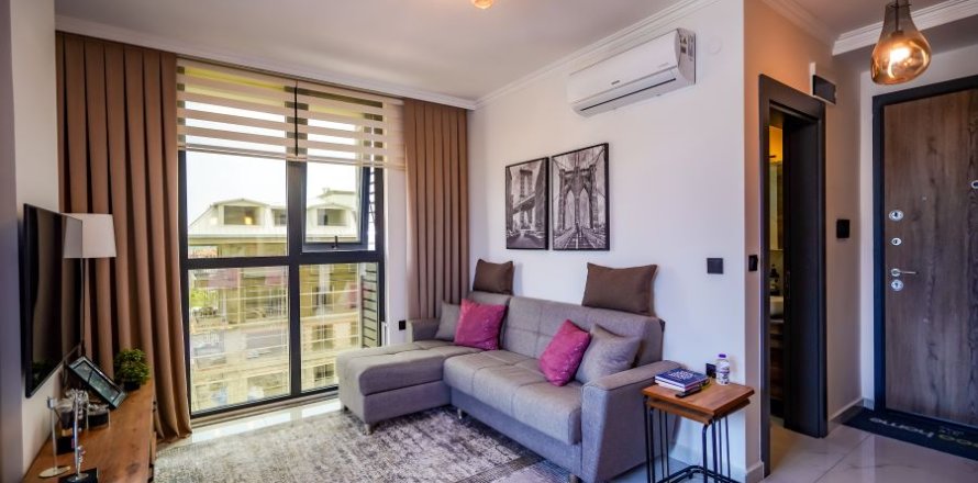 2 bedrooms Penthouse in Oba, Turkey No. 124294