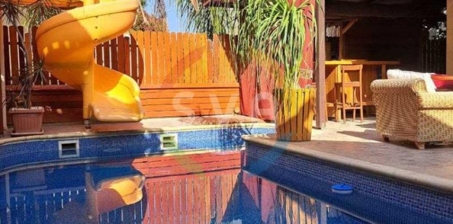 5 chambres House à Limassol, Cyprus No. 82054