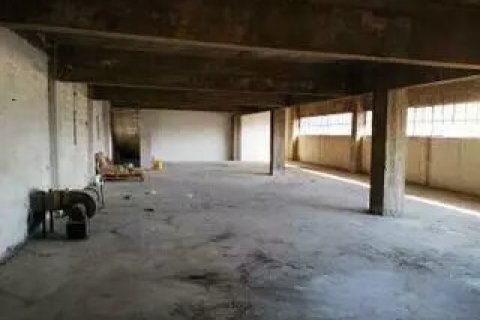 652m² Building in Piraeus, Greece No. 109223 3