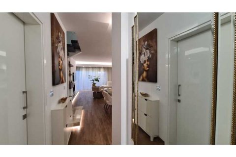 3 dormitorios House en Geroskípou, Cyprus No. 30812 2