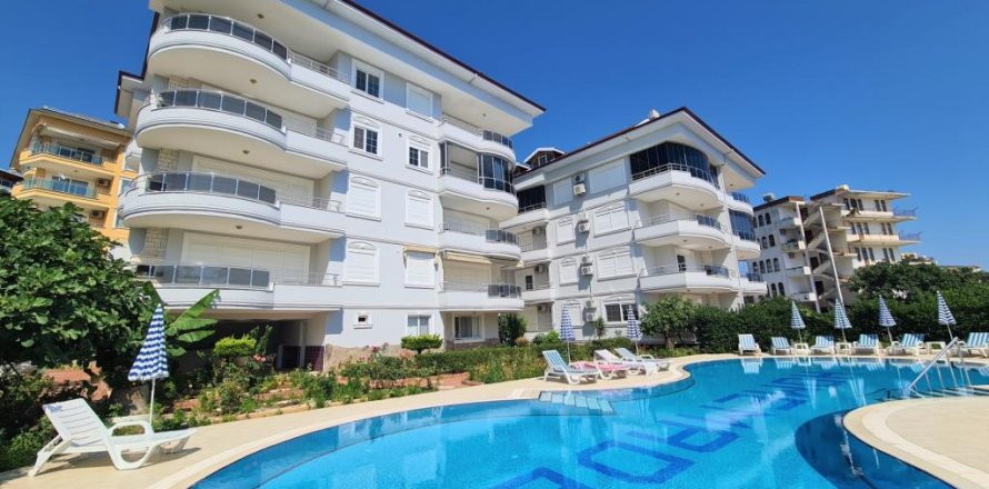 5 rooms Apartment in Alanya, Turkey No. 21884
