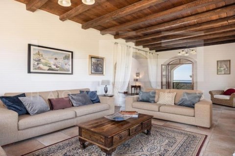 5 bedrooms Villa in Crete, Greece No. 79263 14