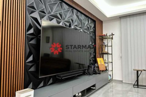 4 bedrooms House in Aradippou, Cyprus No. 82444 5