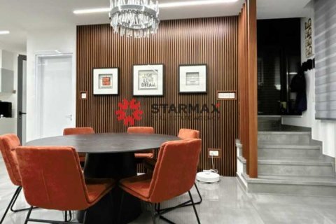 4 bedrooms House in Aradippou, Cyprus No. 82444 6