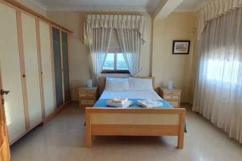 7 bedrooms House in Mazotos, Cyprus No. 77108 7