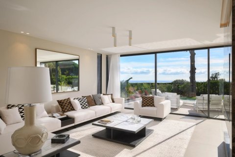 5 bedrooms Villa in Cannes, France No. 67320 5