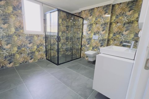 3 bedrooms Penthouse in Bo Ha, Vietnam No. 14244 6