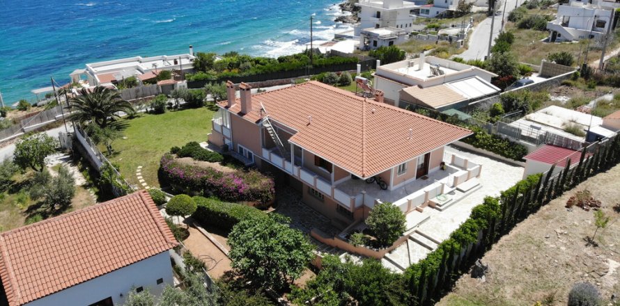 5 bedrooms House in Rafina, Greece No. 59196