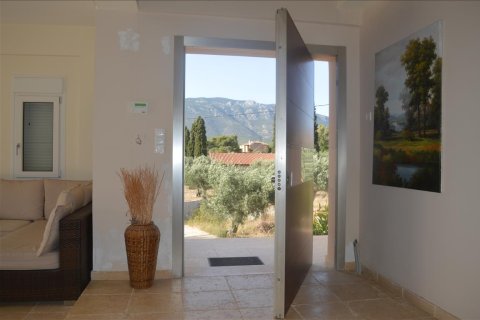 4 bedrooms Maisonette in Loutraki, Greece No. 59159 15