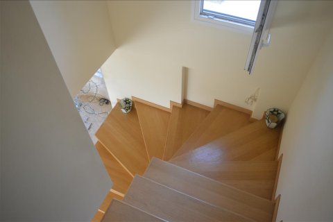 4 bedrooms Maisonette in Loutraki, Greece No. 59159 13