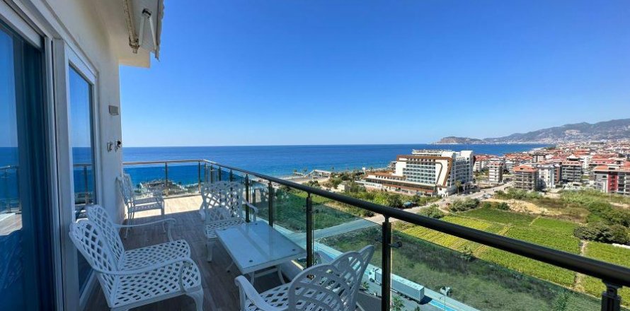 4 rooms Apartment in Mahmutlar, Turkey No. 98427