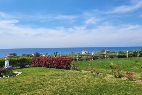 3 bedrooms House in Chalkidiki, Greece No. 125005 29