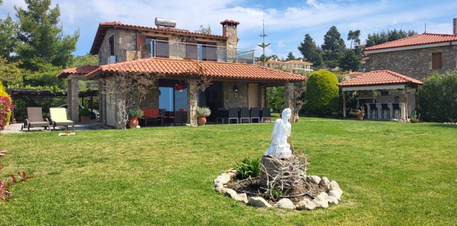 3 bedrooms House in Chalkidiki, Greece No. 125005