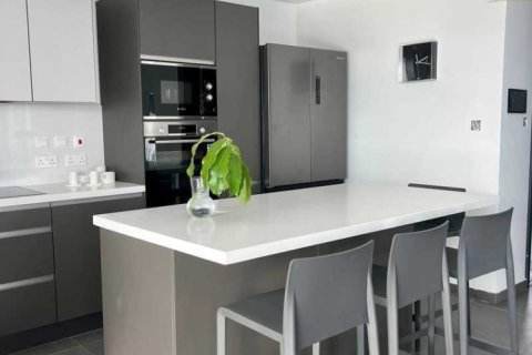 4 bedrooms Penthouse in Limassol, Cyprus No. 33338 2