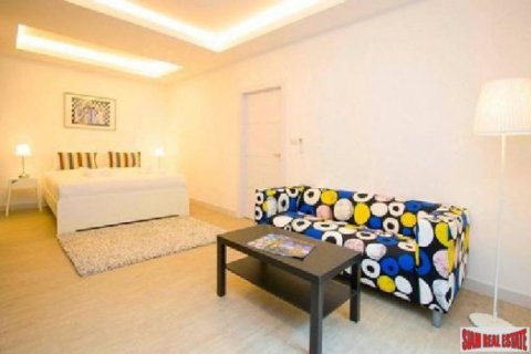 5 bedrooms Villa in Pattaya, Thailand No. 96572 7