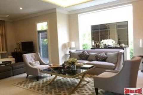 5 bedrooms Villa in Lat Phrao, Thailand No. 96974 8