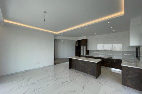 3 dormitorios Apartment en Limassol, Cyprus No. 107026 1