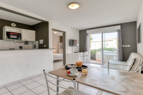 37m² Appartement à Béziers, France No. 69457 9