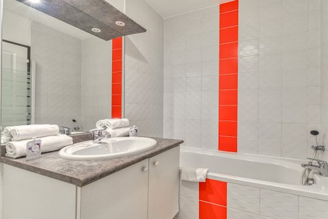 37m² Appartement à Béziers, France No. 69457 11