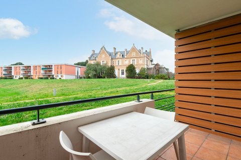 37m² Appartement à Béziers, France No. 69457 2