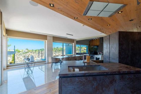 4 bedrooms House in Paphos, Cyprus No. 69704 10