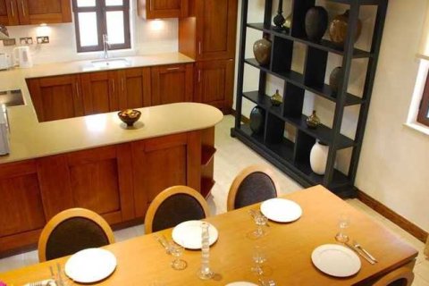 3 bedrooms House in Paphos, Cyprus No. 45463 8