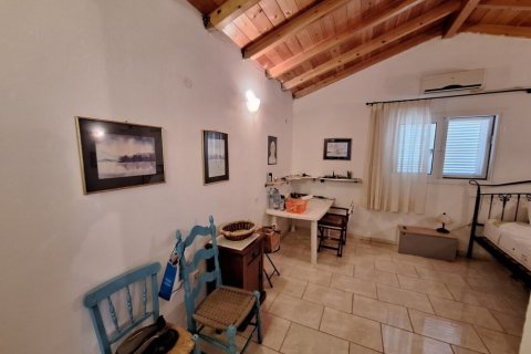 3 bedrooms Villa in Corfu, Greece No. 61781 7