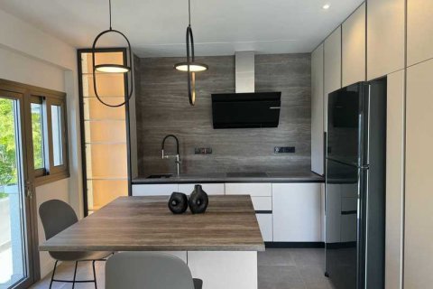 3 bedrooms Apartment in Limassol, Cyprus No. 79124 1