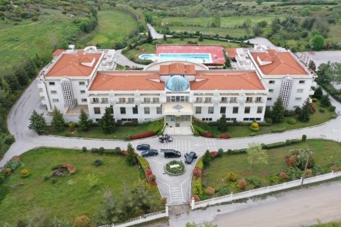 Отель, гостиница 4390м² в Ореокастрон, Греция №55600 3