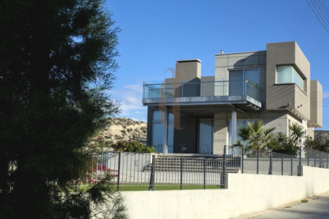 7 bedrooms Villa in Mesa Geitonia, Cyprus No. 76810 1