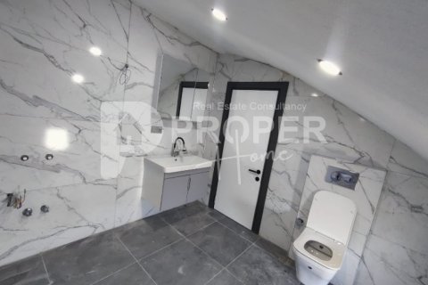 5 rooms Villa in Tan Xuan, Vietnam No. 11361 24