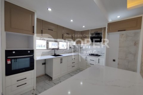 5 rooms Villa in Tan Xuan, Vietnam No. 11361 8