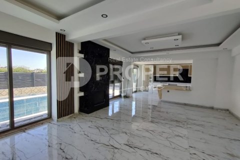 5 rooms Villa in Tan Xuan, Vietnam No. 11361 9