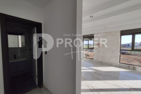 5 rooms Villa in Tan Xuan, Vietnam No. 11361 27